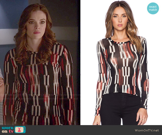 WornOnTV: Caitlin’s black, white and red printed long sleeve top on The ...