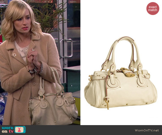 WornOnTV: Caroline\u0026#39;s beige furry coat on 2 Broke Girls | Beth ...  