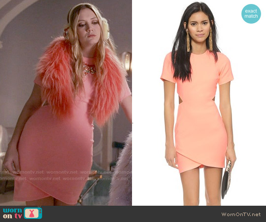 WornOnTV: Chanel 3’s coral short sleeve dress with cutouts on Scream ...