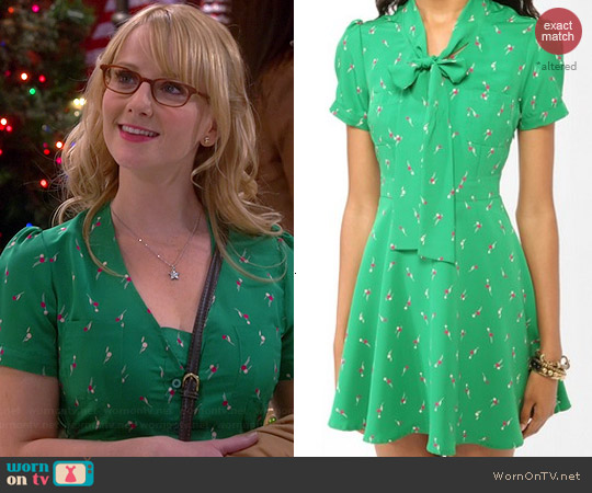 Wornontv Bernadettes Green Christmas Dress On The Big Bang Theory 8367