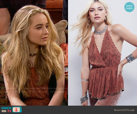 sabrina carpenter girl meets world outfits