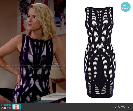Wornontv Caroline S Textured Knit Dress On The Bold And Karen Millen Geo Texture Knit Dress Worn By Linsey Frey On The Bold Beautiful