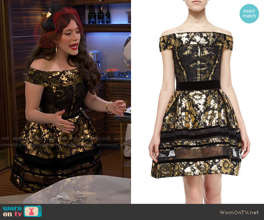 Wornontv Maxs Gold Off Shoulder Dress On 2 Broke Girls Kat Dennings Clothes And Wardrobe