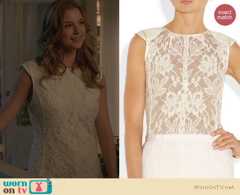 Wornontv Emily S White Lace Top On Revenge Vancamp Fashion Of Revenge Nina Ricci Embroidered Fl Lace Top Worn By Emily Vancamp