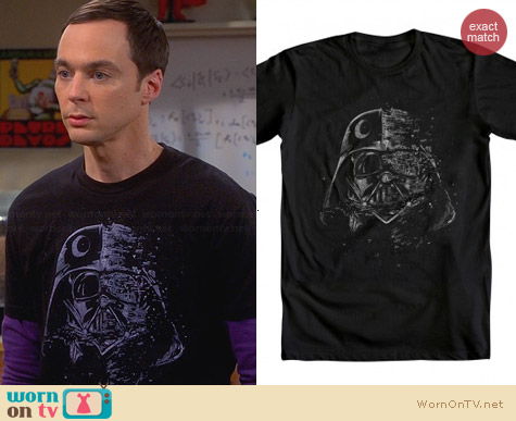 WornOnTV: Sheldon’s black Darth Vader shirt on The Big Bang Theory ...