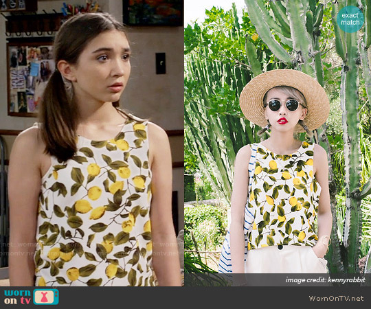 Wornontv Rileys Lemon Print Top And Embroidered Jacket On Girl Meets