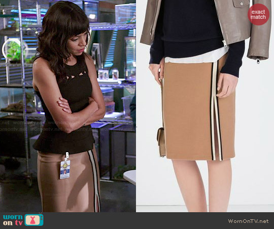 nude pencil skirt outfit